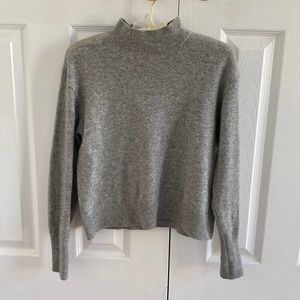 Everlane 100% Cashmere gray turtleneck - Size XXS